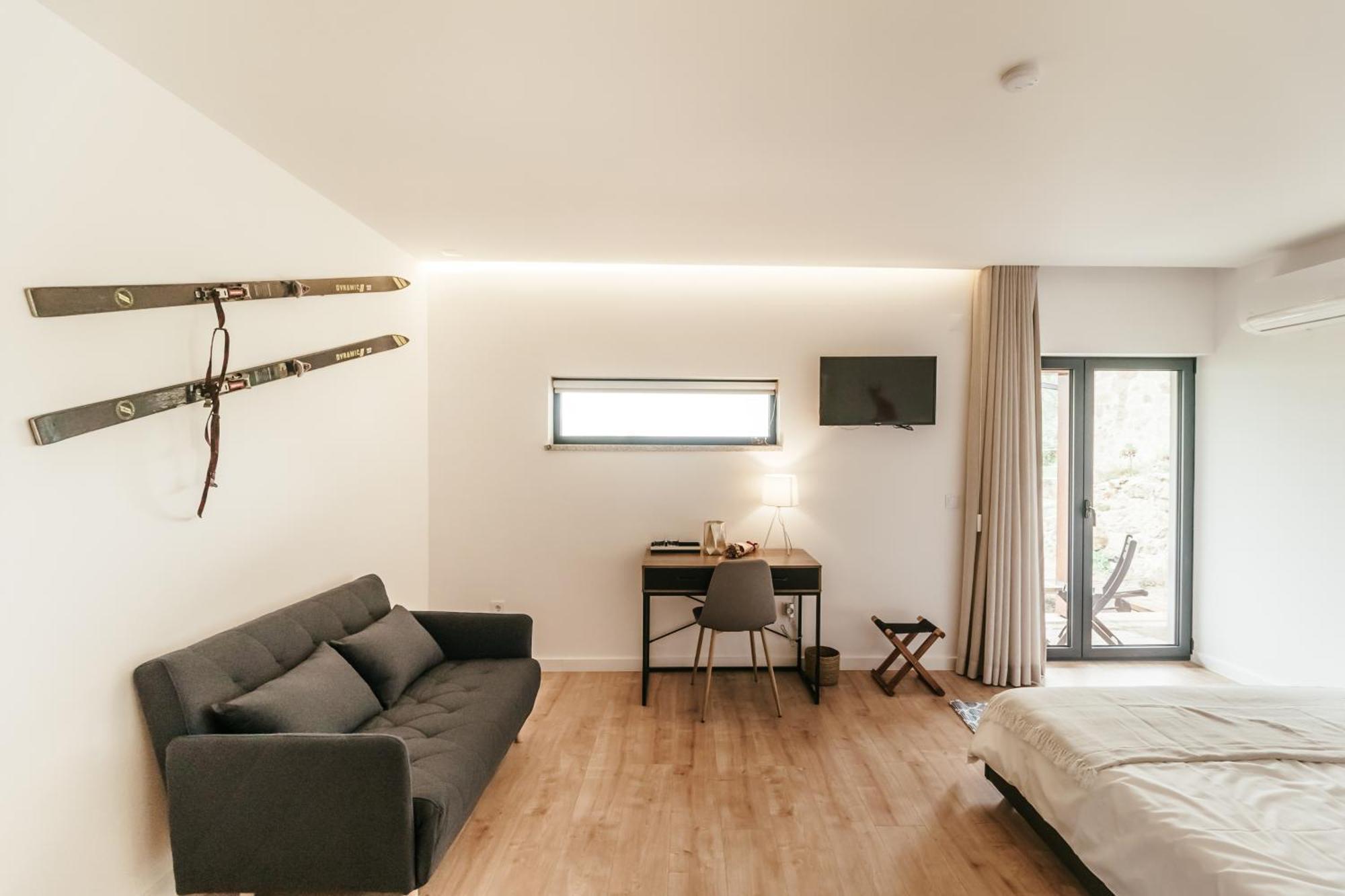 Farm stay Unhais Valley - Unhais Da Serra
